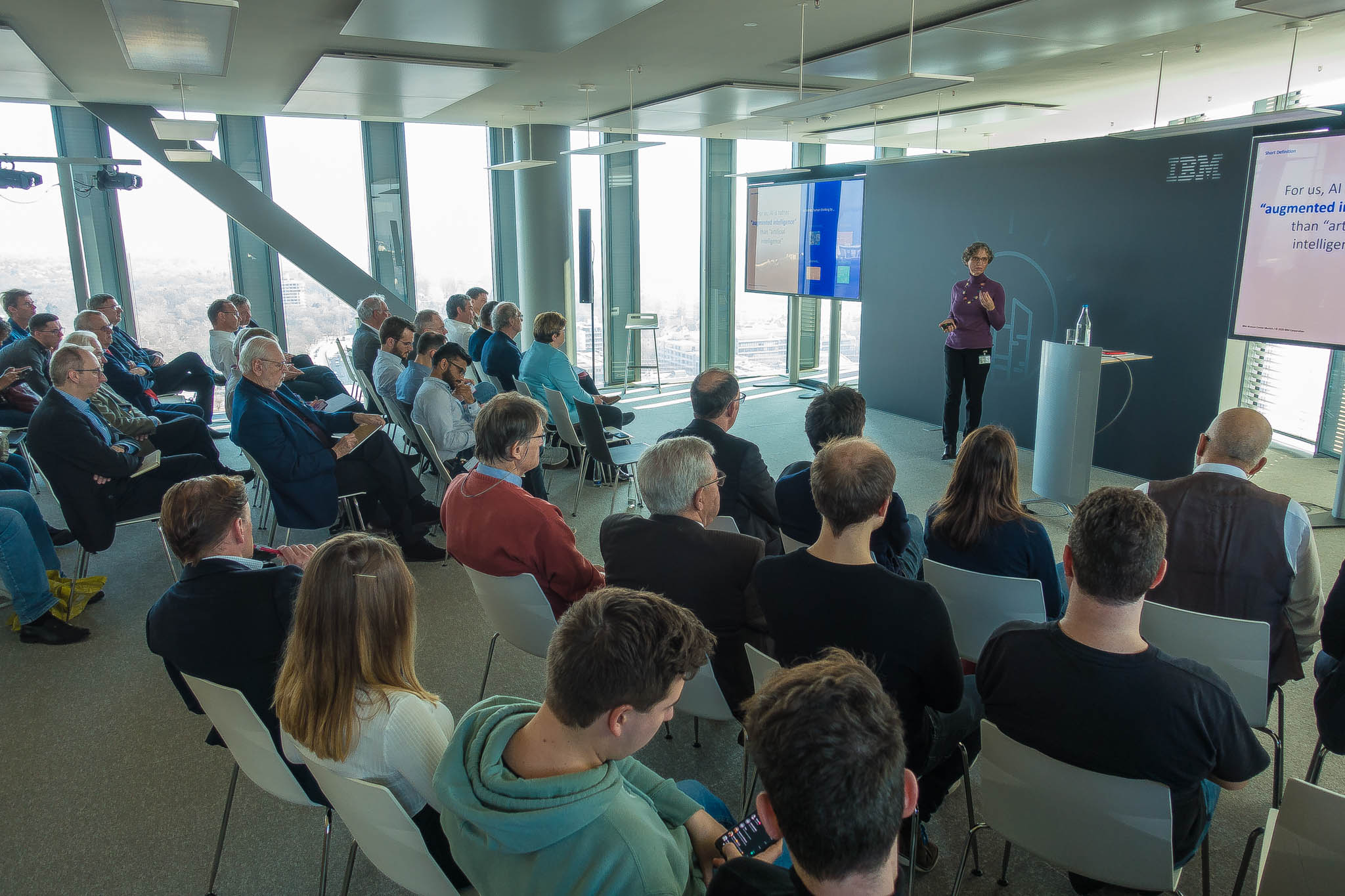 Andrea Martin (Leiterin IBM Watson Center München)